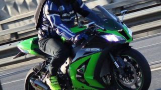 Kawasaki Ninja ZX-10R - 10R