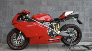 Ducati 749