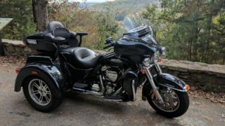 Harley-Davidson Tri Glide Ultra Classic - Ultra