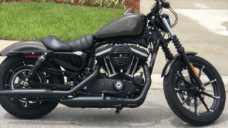 Harley-Davidson Sportster 883