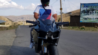 Kawasaki Ninja H2/H2R - bolivia