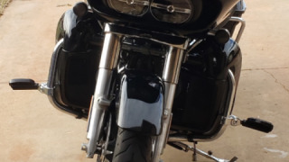 Harley-Davidson Road Glide - fat girl