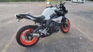 Yamaha FZ-10/MT-10 - Mt10