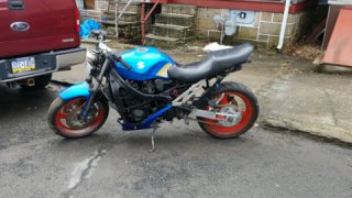 Suzuki GSX 750 Katana