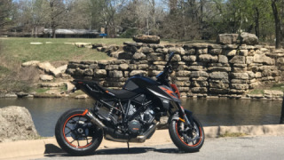 KTM 1290 SUPER DUKE R