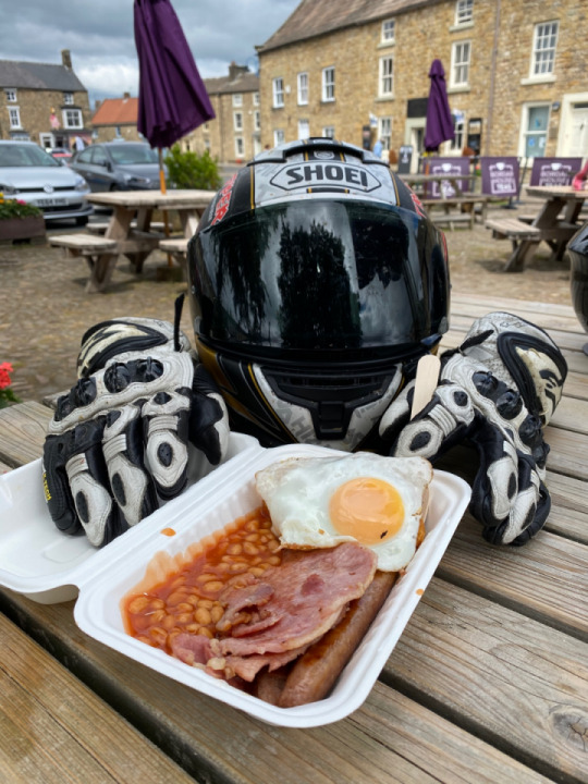 Love a full English in a box ?