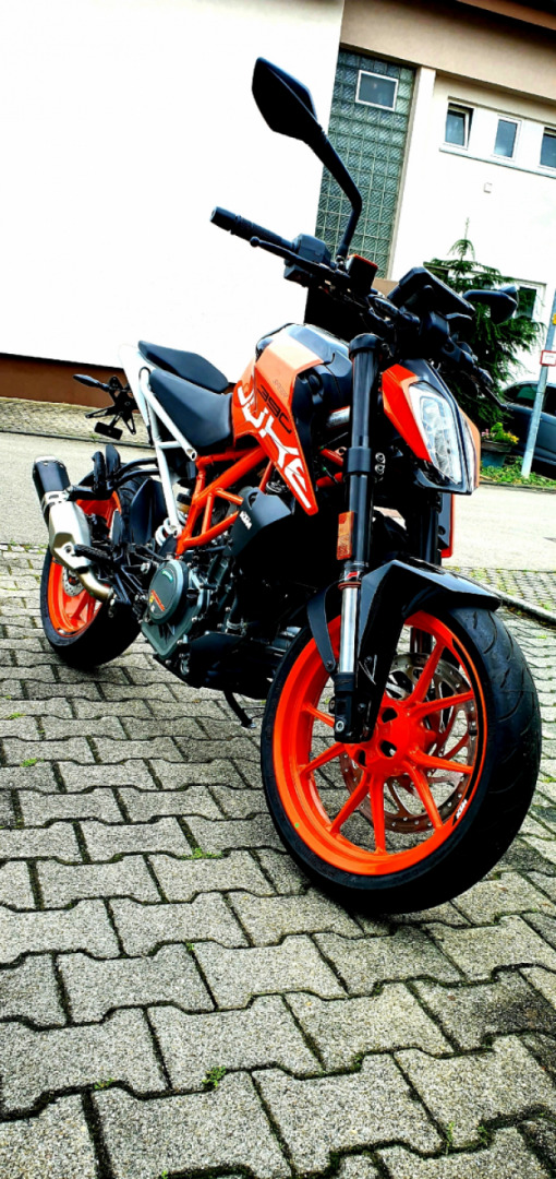 KTM Duke 390