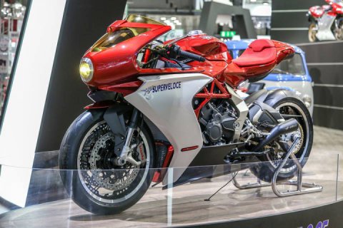 MV Agusta Superveloce 800