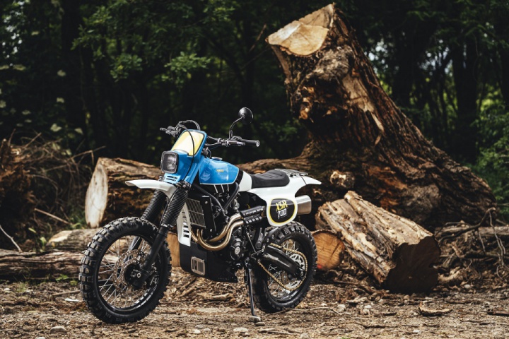 Yamaha XSR700 scrambler by Capêlo’s Garage and Elemental Rides