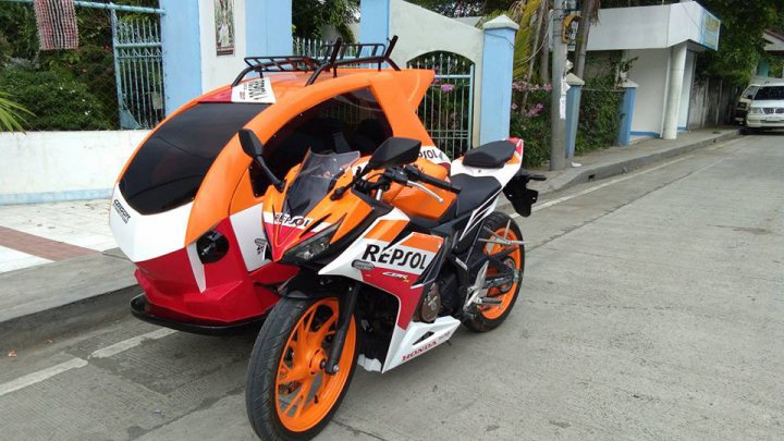 Honda CBR150 Repsol sidecar