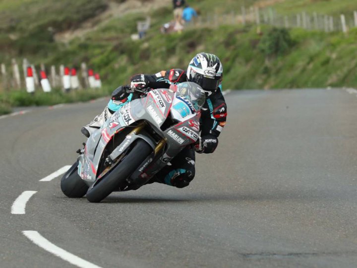 MICHAEL DUNLOP IS THE WINNER AGAIN