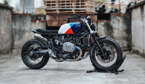 Hookie Moto-Kit for the BMW R NineT