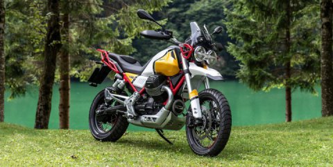 Moto Guzzi V85 TT modern-classic enduro showcased