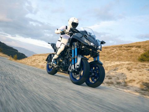 2017 Tokyo Motor Show: Yamaha Reveals Niken Leaning Three-Wheeler