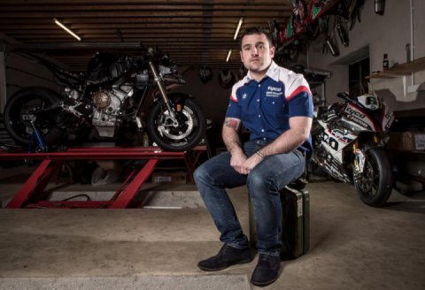 Michael Dunlop announces return to road racing