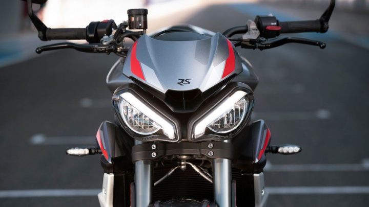 First Look! 2020 Triumph Street Triple RS