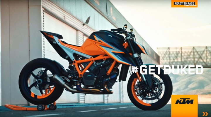 2020 KTM 1290 Super Duke prototype revealed in the fourth teaser