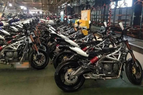 Benelli SRK 600 - Spy photos